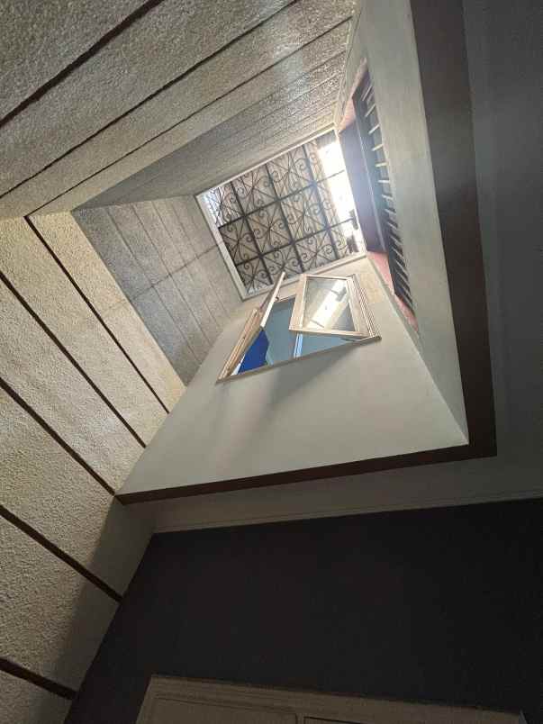 dijual rumah cempaka putih tengah