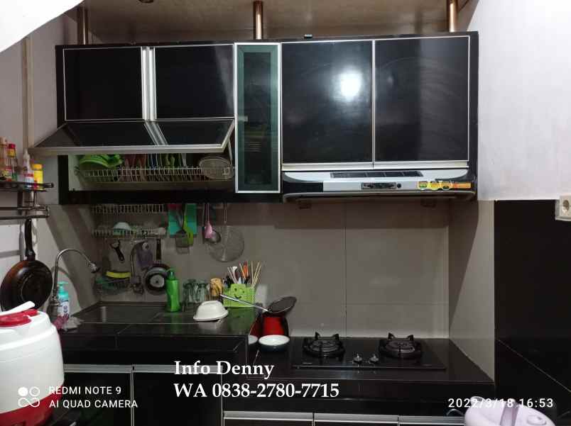 dijual rumah ciateul town house jl