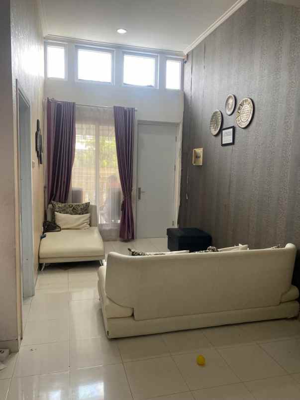 dijual rumah cibubur country cikeas