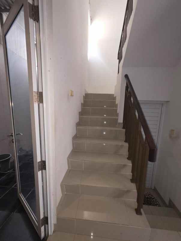 dijual rumah cibubur country cikeas