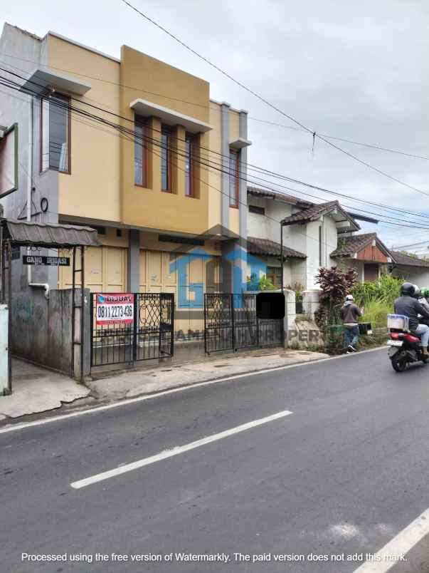 dijual rumah cihanjuang raya