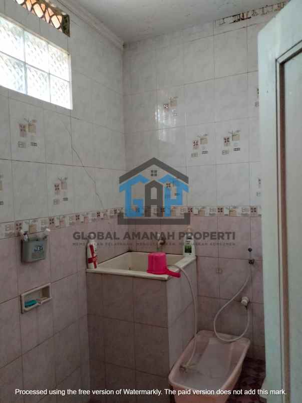 dijual rumah cihanjuang raya