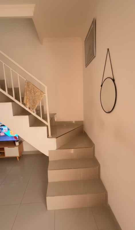 dijual rumah cimanggis depok