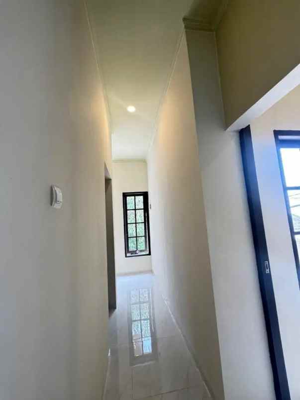 dijual rumah ciputat jombang