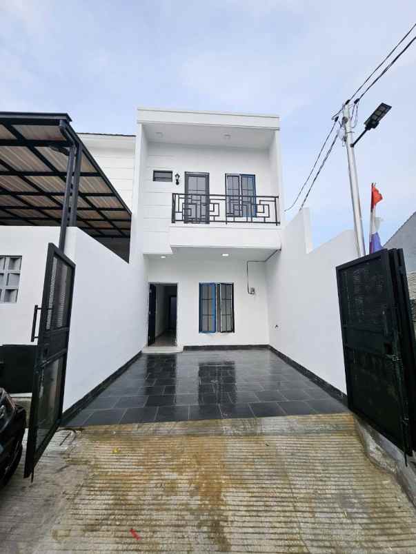dijual rumah ciracas