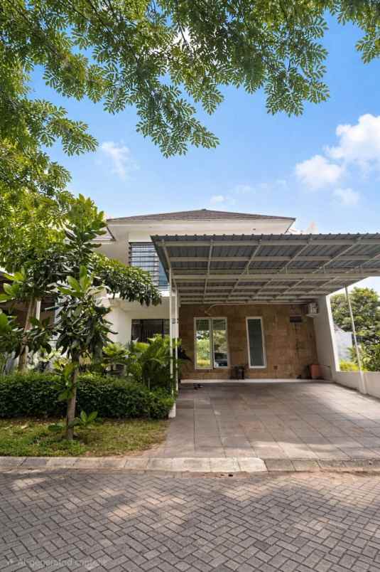 dijual rumah citraland