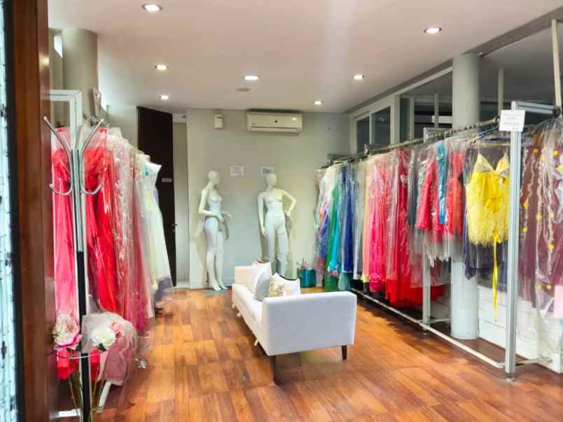 dijual rumah citraland taman puspa raya