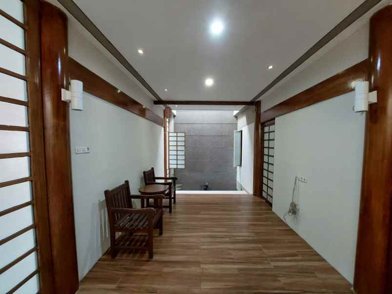 dijual rumah citraland taman puspa raya