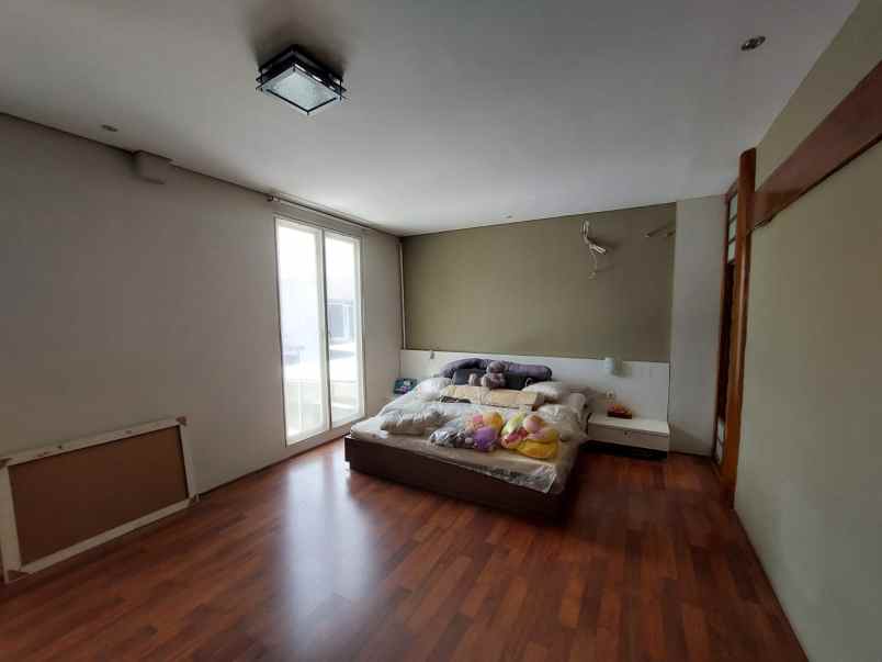 dijual rumah citraland taman puspa raya