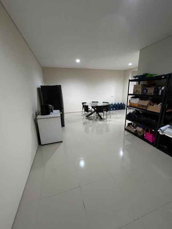 dijual rumah citraland taman puspa raya