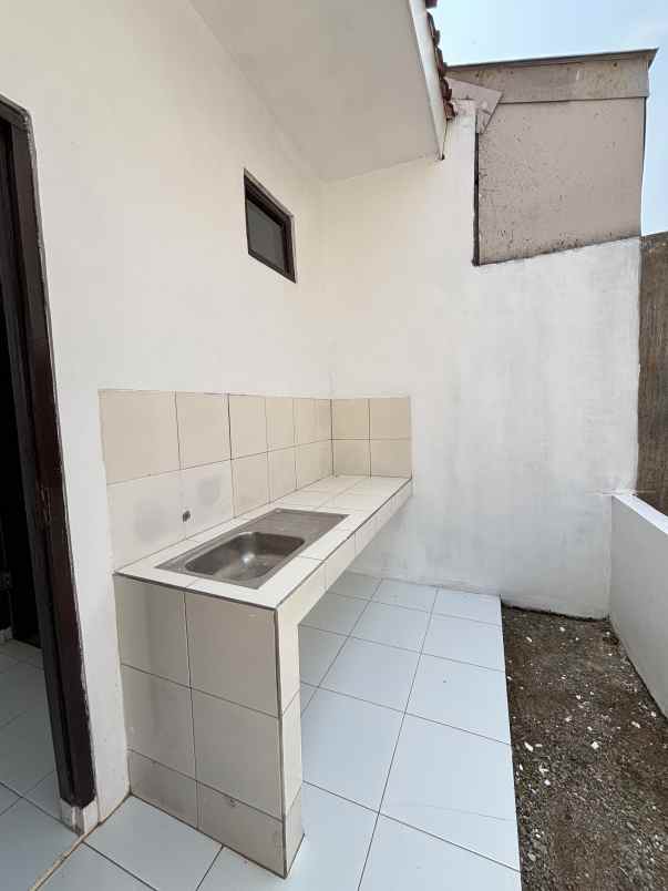 dijual rumah ciwaru cilengkrang bandung