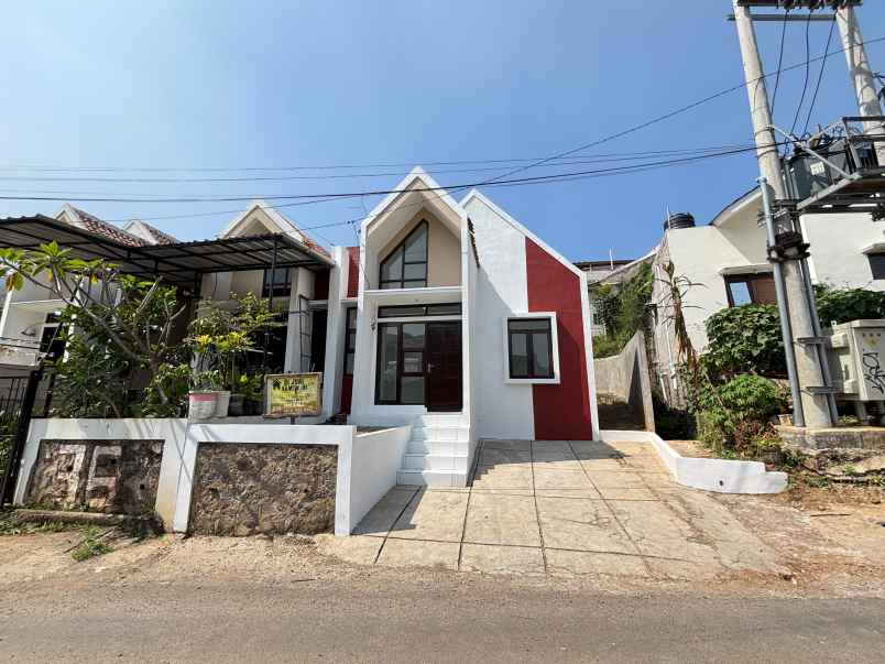 dijual rumah ciwaru cilengkrang bandung