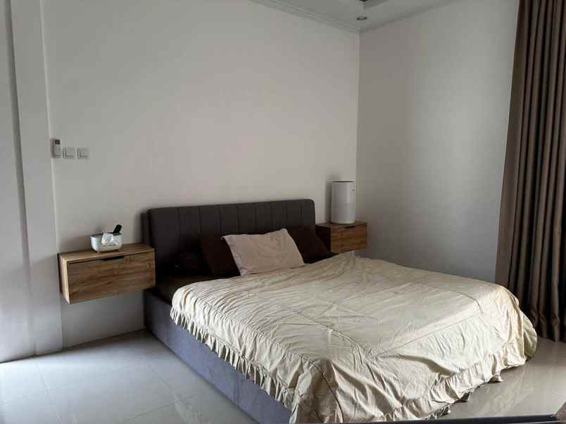 dijual rumah ciwaruga