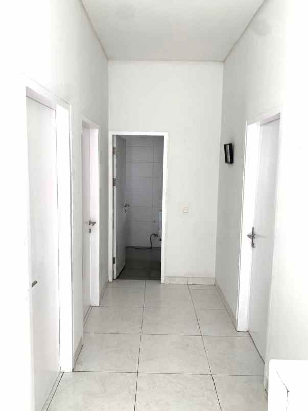 dijual rumah cluster alamanda jgc