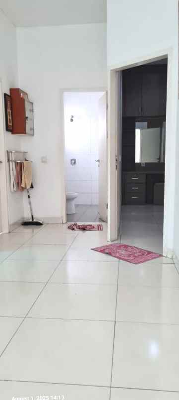 dijual rumah cluster cassia jgc jakarta