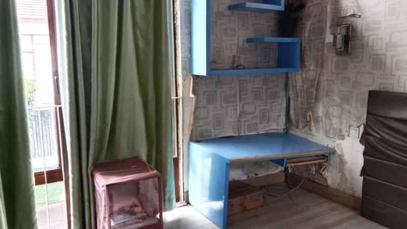 dijual rumah cluster lantana jakarta