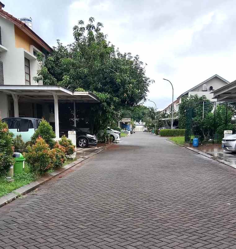 dijual rumah cluster lantana jakarta