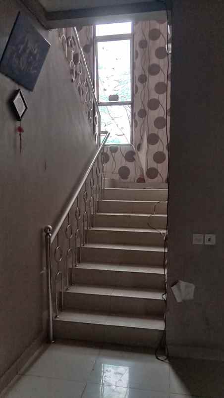 dijual rumah cluster lantana jakarta