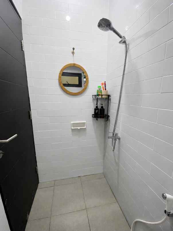dijual rumah cluster lavesh harapan