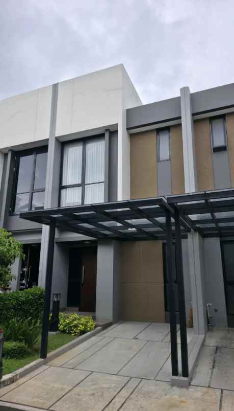 dijual rumah cluster magenta summarecon