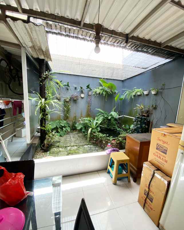 dijual rumah cluster magnolia paramount