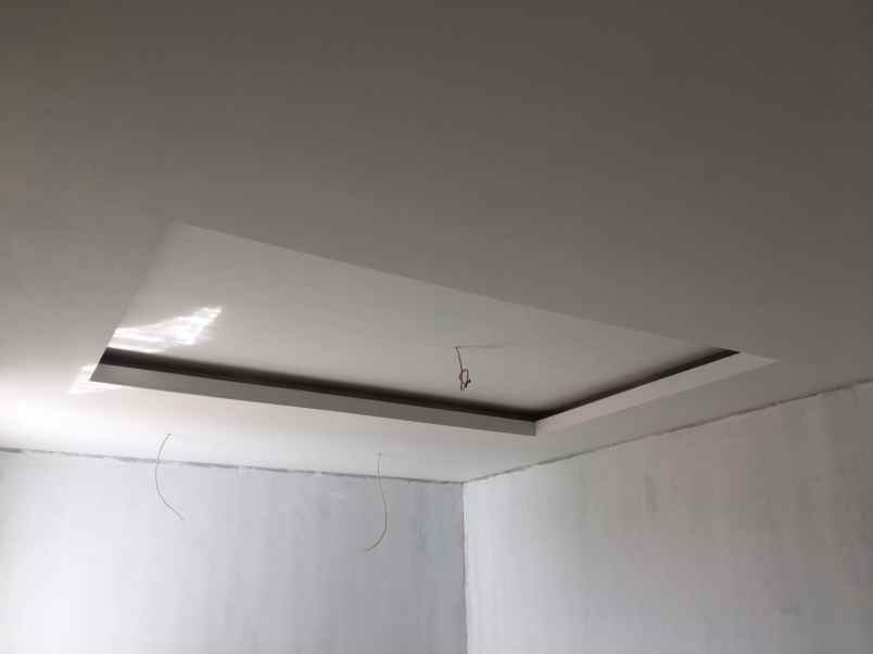 dijual rumah cluster mountana hills bringin