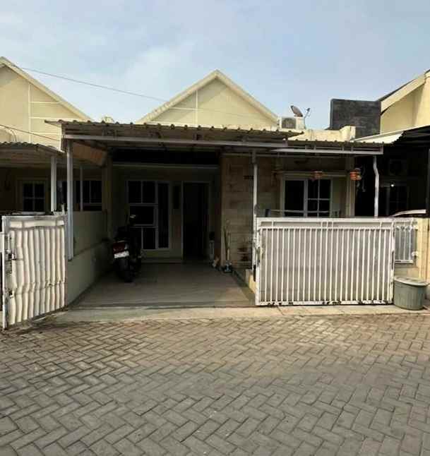 dijual rumah cluster parahyangan citalang