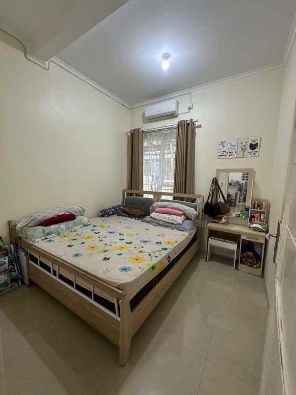dijual rumah cluster parahyangan citalang