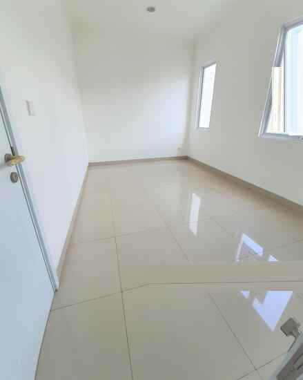 dijual rumah cluster thames jgc jakarta