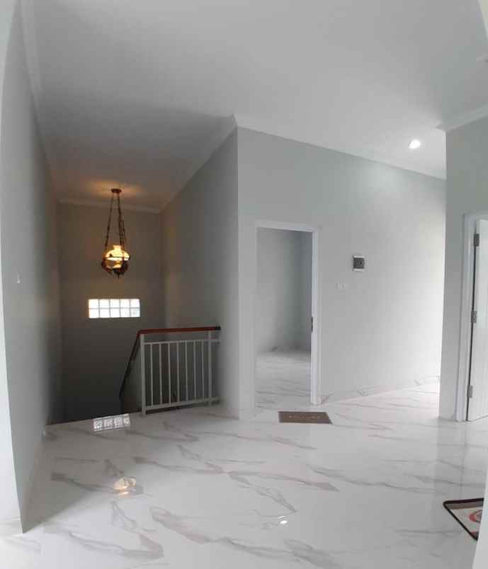 dijual rumah dekat kampus unriyo