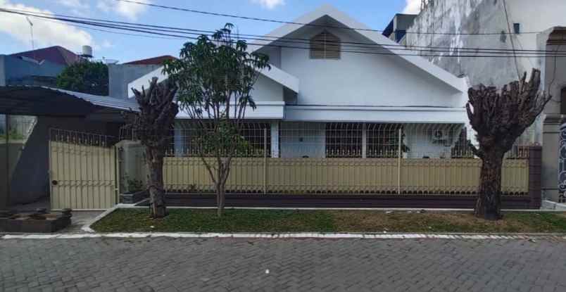 dijual rumah dharmahusada