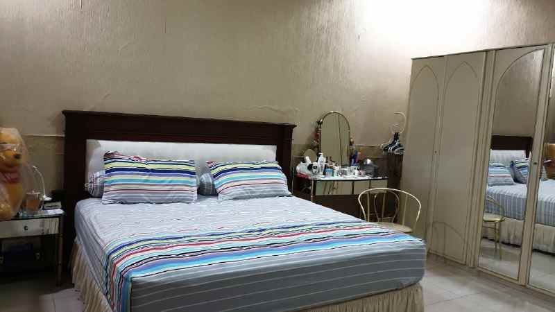 dijual rumah dharmahusada indah timur