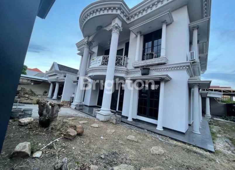 dijual rumah dharmahusada utara
