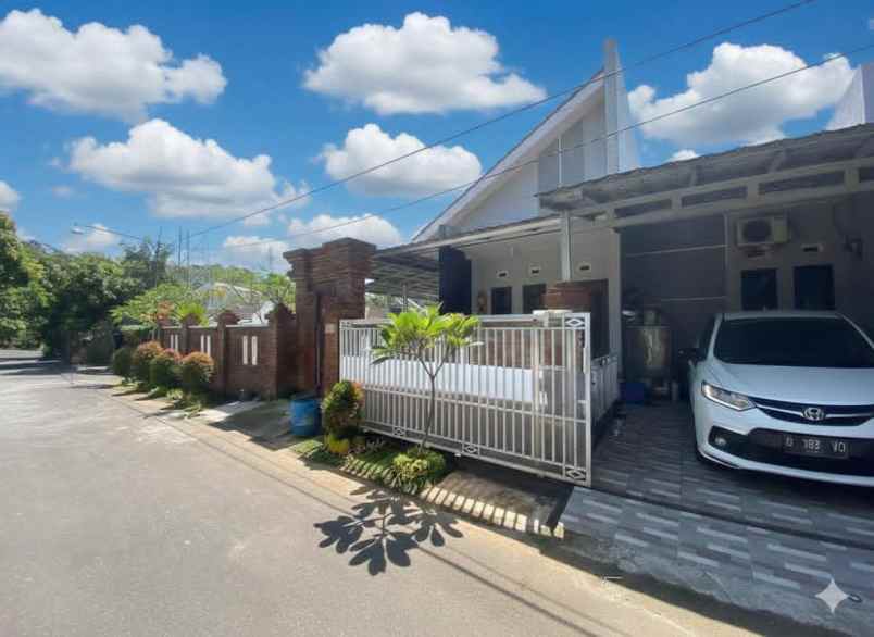 dijual rumah di gedawang banyumanik semarang