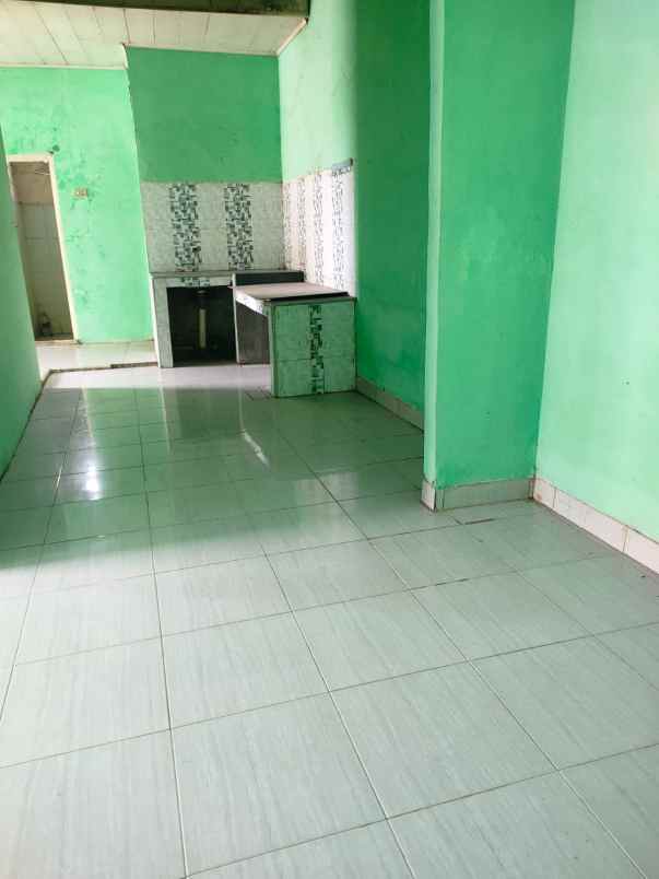 dijual rumah di jl pulau damar gg nusa ind