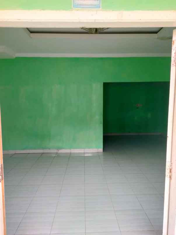 dijual rumah di jl pulau damar gg nusa ind