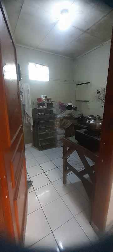 dijual rumah di tengah kota bandung