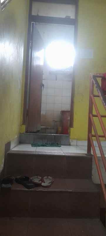dijual rumah di tengah kota bandung