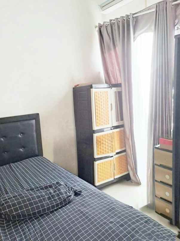 dijual rumah diamond park residence