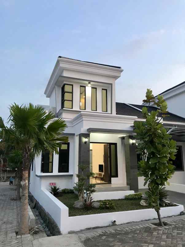 dijual rumah dua mata residence