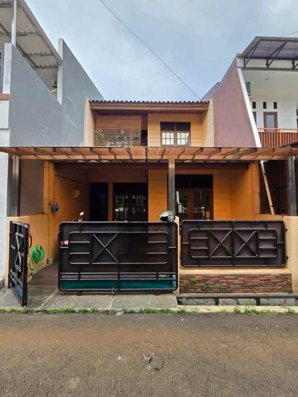 dijual rumah duren sawit jakarta timur