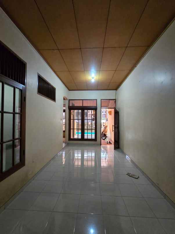 dijual rumah duren sawit jakarta timur