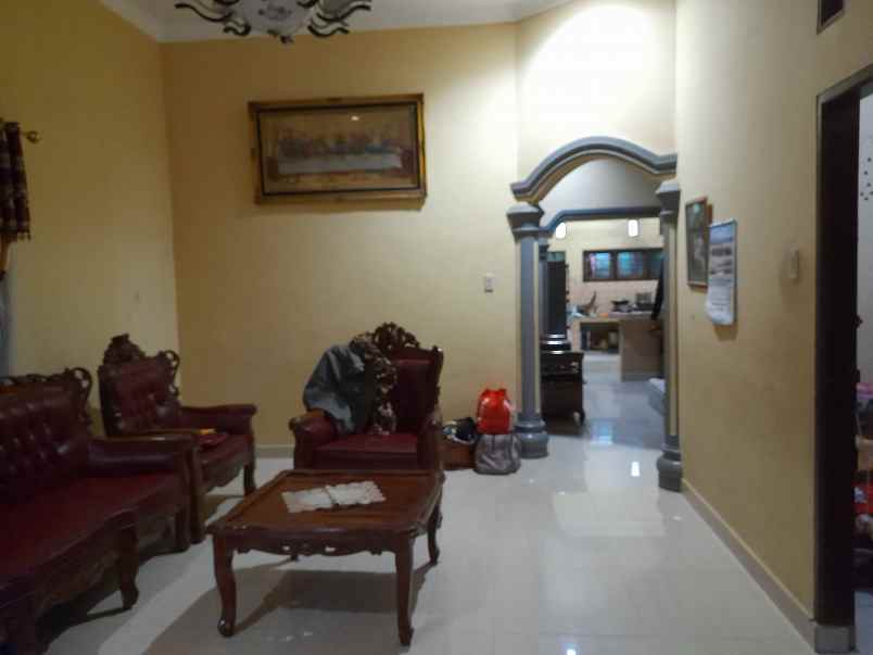 dijual rumah elite aman nyaman asri strategis