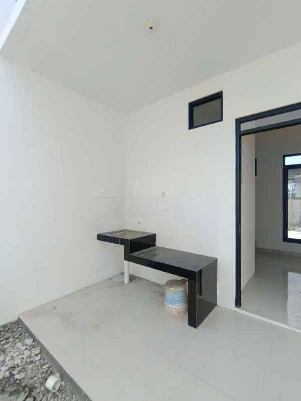 dijual rumah g land ciwastra park