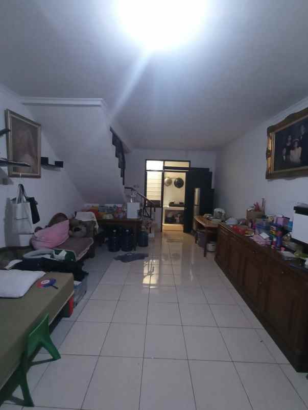 dijual rumah gading arcadia