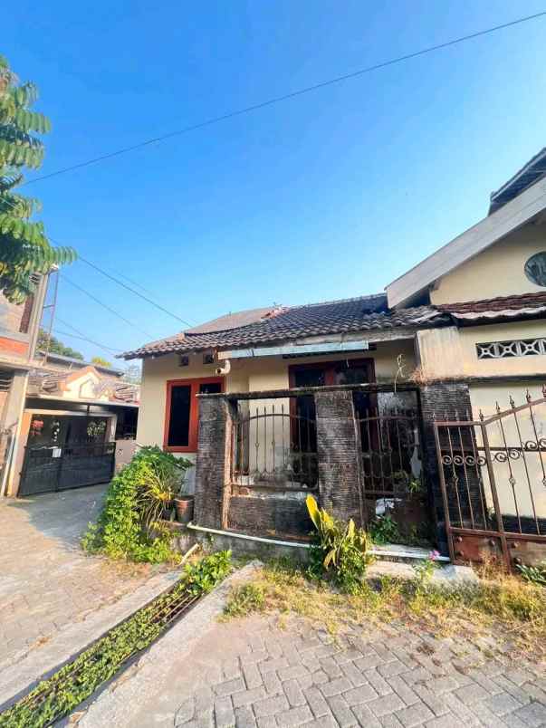 dijual rumah gamping