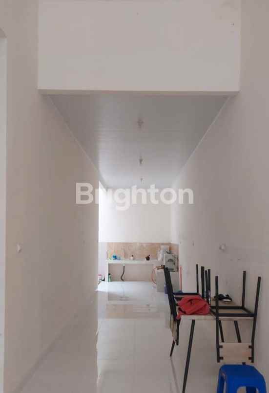 dijual rumah graha sukolilo regency