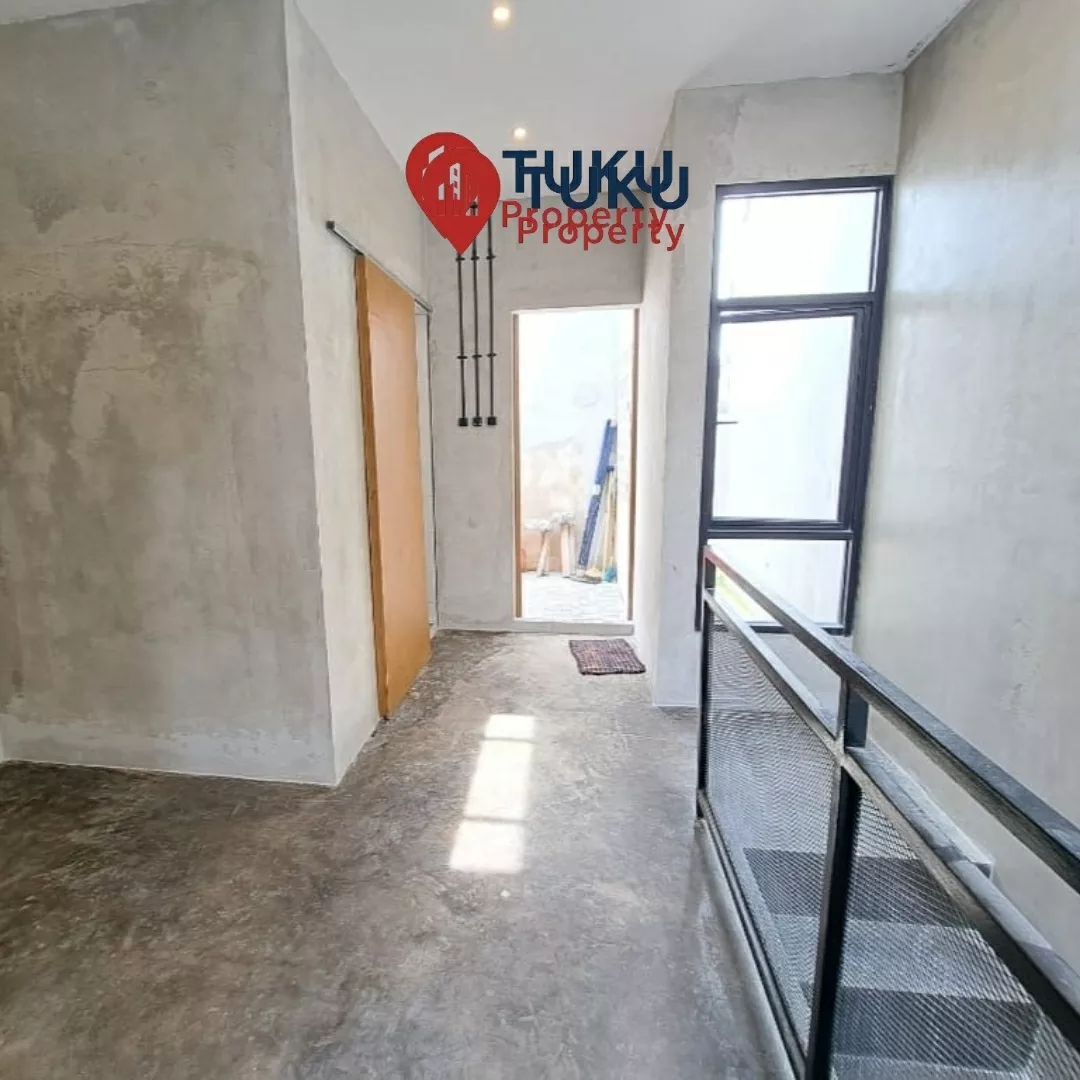 dijual rumah griya loka 1 1 bsd