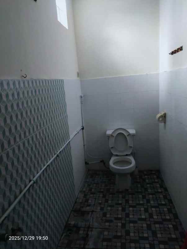 dijual rumah hitung tanah di rawamangun jakarta timur