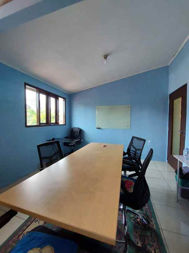 dijual rumah istimewa posisi hook di graha bintaro